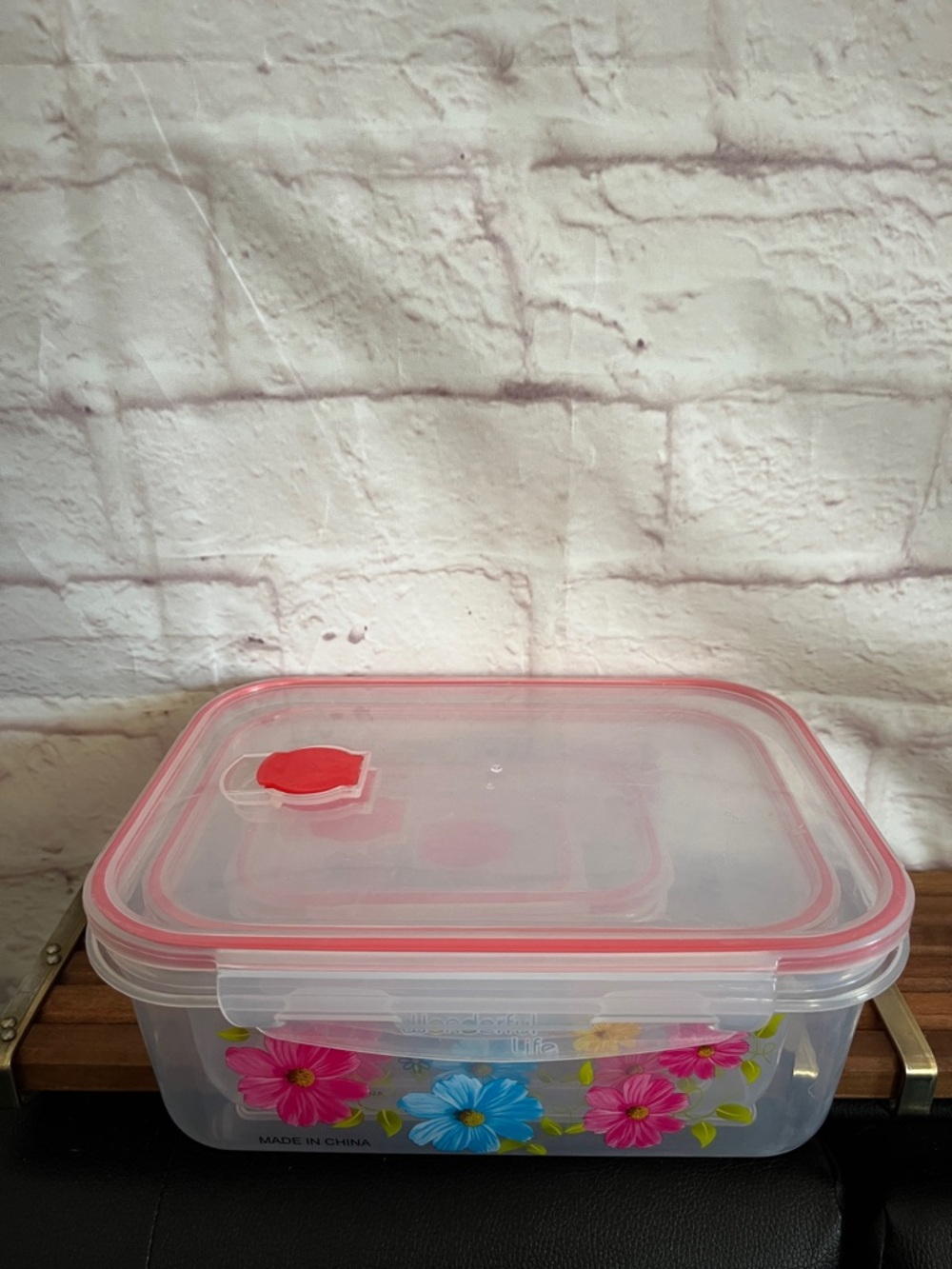 Airtight Floral Plastic Food Storage Container - Pink